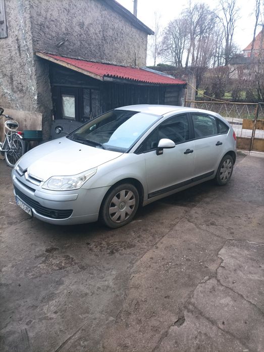 Citroën C4