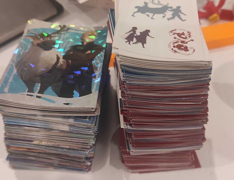 Cromos coleção Olaf’s Frozen Adventure & Disney Frozen 2 & Teenage Mutant Ninja Turtles