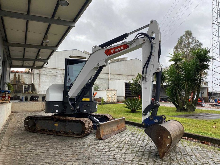 Mini Escavadora Bobcat E 55 Z R2-SERIES