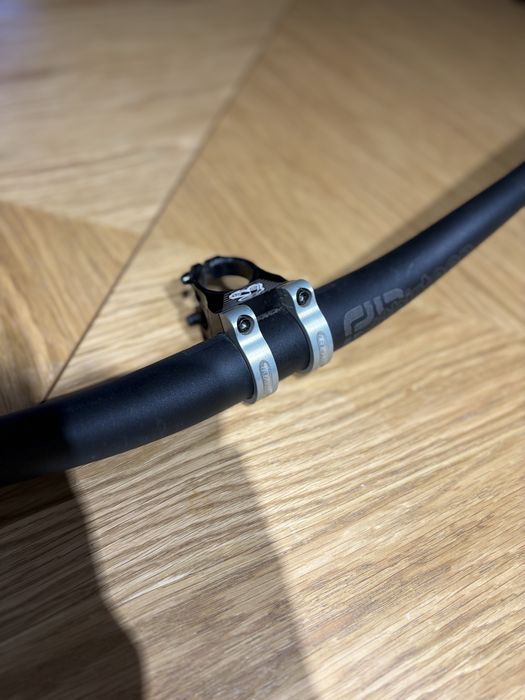 Kierownica e*13 + mostek renthal