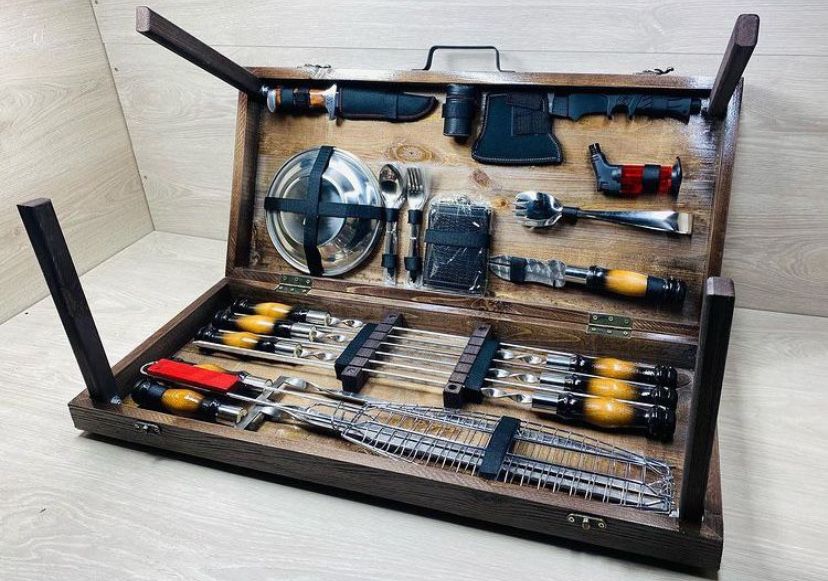 Подарочный набор шампуров в кейсе чемодане мужу, другу начальнику