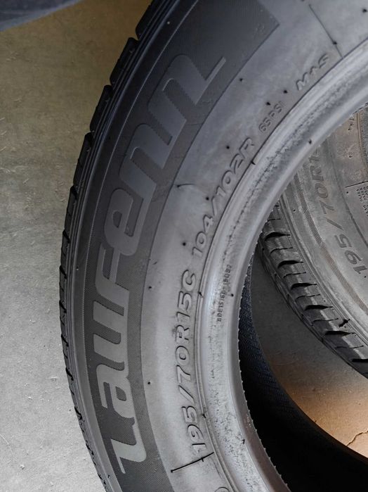 R15C 195 70 шини літні на бус 23р Laufen X FIT Van LV01 ганий стан