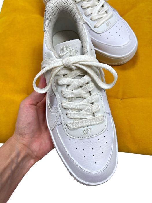 Білі шкіряні кросівки форси nike air force 1 low оригінал