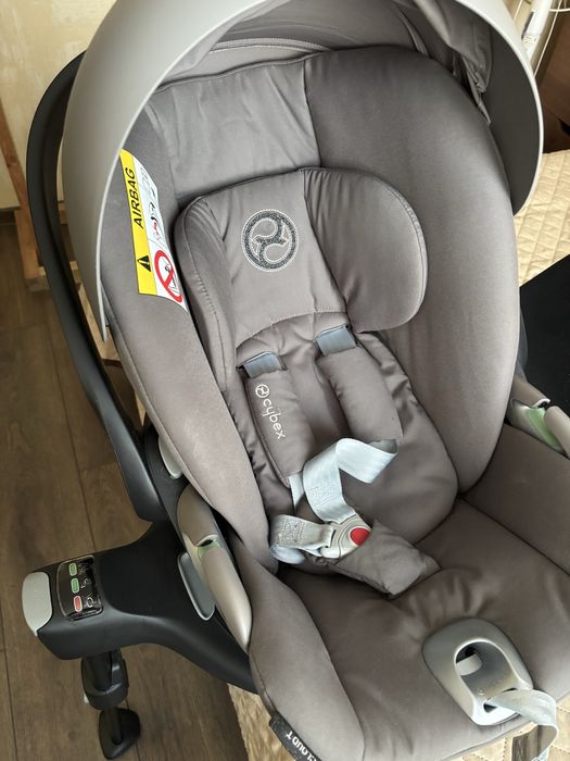 Cybex Cloud T i-Size автокрісло для новонародженого