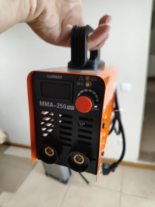 Máquina de Soldar Nova