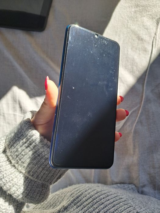 Telemóvel danificado