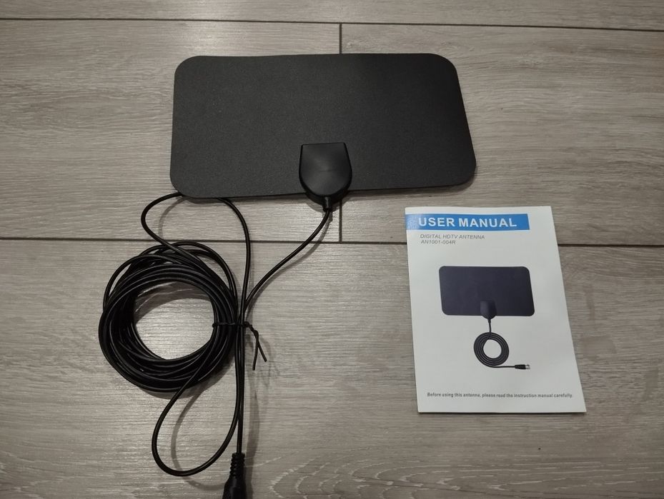 Antena cyfrowa płaska