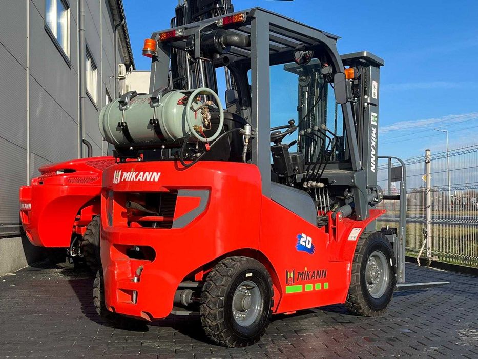 Wózek Widłowy 2T MIKANN, Maszt 4.5m,Triplex, Benzyna-Gaz, Półkabina