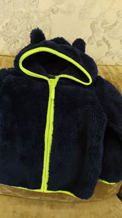 Кофта плюшевая 98р