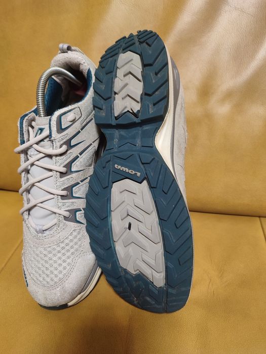 Трекінгові кросівки Lowa 38 cm