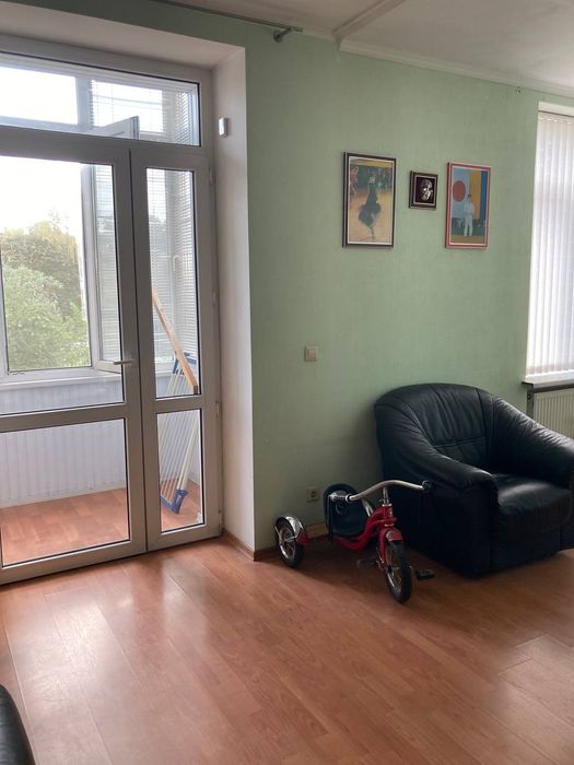 Продаж 4-к квартири вул.Набережна