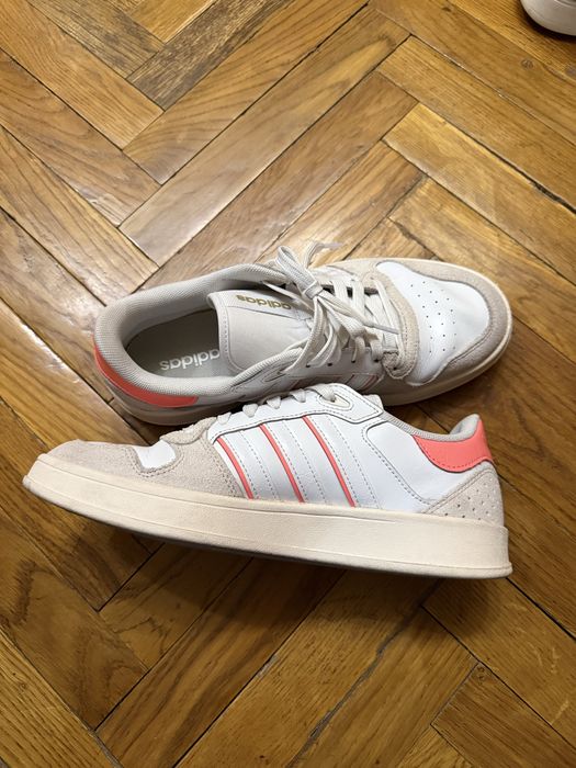 Кросівки adidas