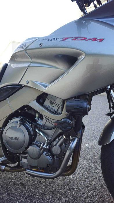 Moto Yamaha TDM 900