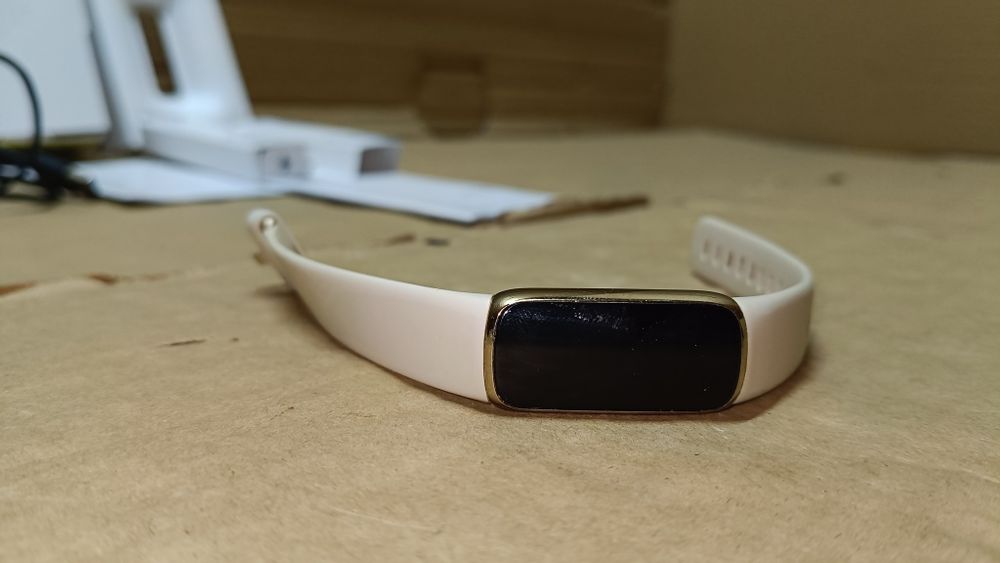 Fitbit luxe smartbanda fitness