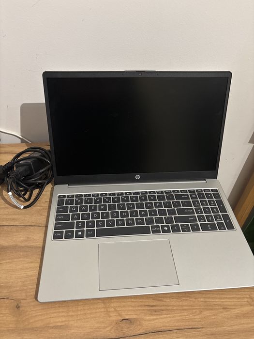 HP 255 AD1T4ET – Ryzen 7 7735U / 16 GB RAM / 512 GB SSD / Windows 11