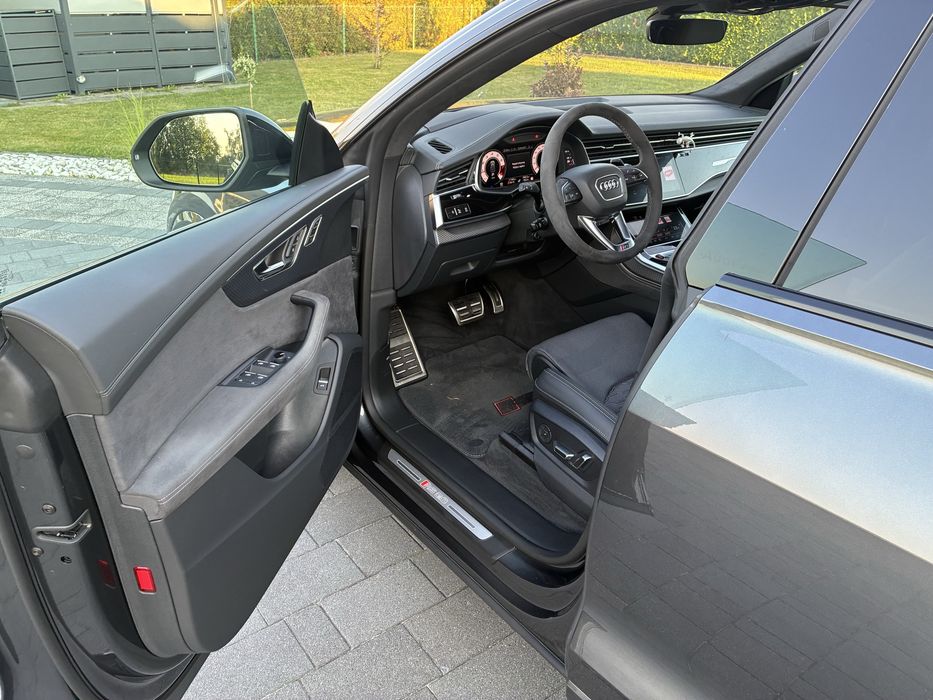 Auto do ślubu Audi RS Q8 Performance