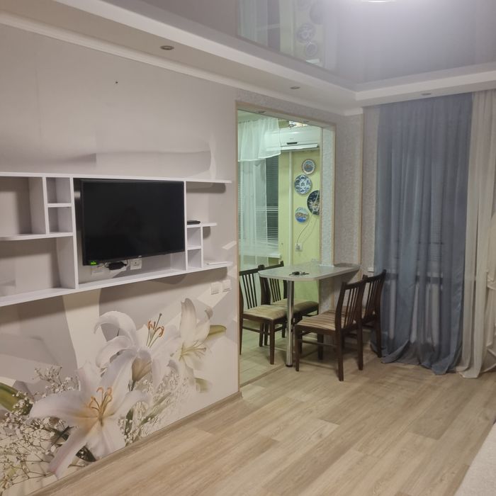 Сдам 1комн посуточно на фонтане