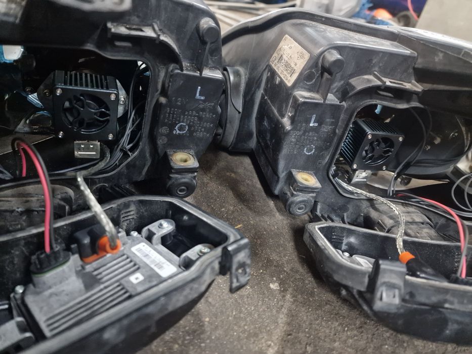 Lampa,reflektor lewy Mondeo mk4 xenon Europa