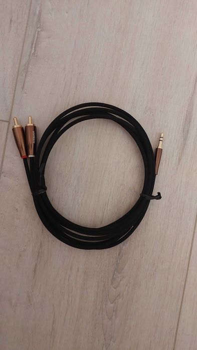 Кабель аудіо Ugreen 3.5 mm to 2RCA HiFi 2м (AV170)