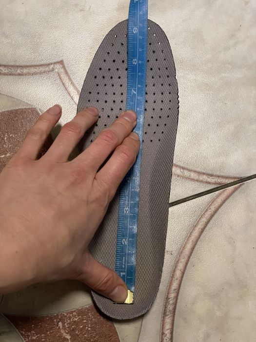 Трекінгові черевики 37,5