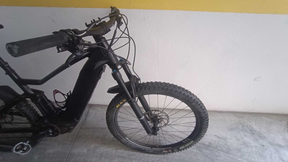 Bicicleta Elétrica de Montanha: Scott E-Spark 710