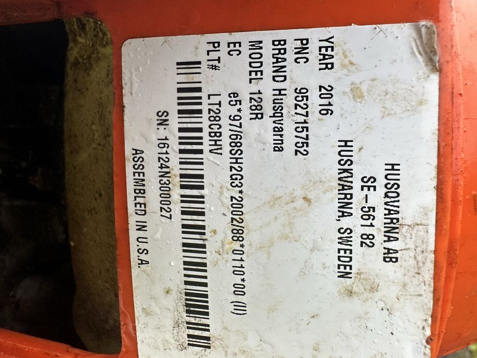 Kosa spalinowa HUSQVARNA 128r o mocy 1.2 KM