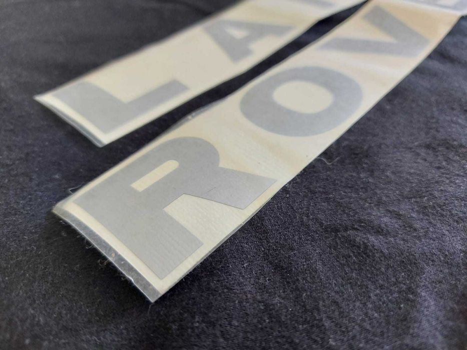 Lettering Land Rover 3D