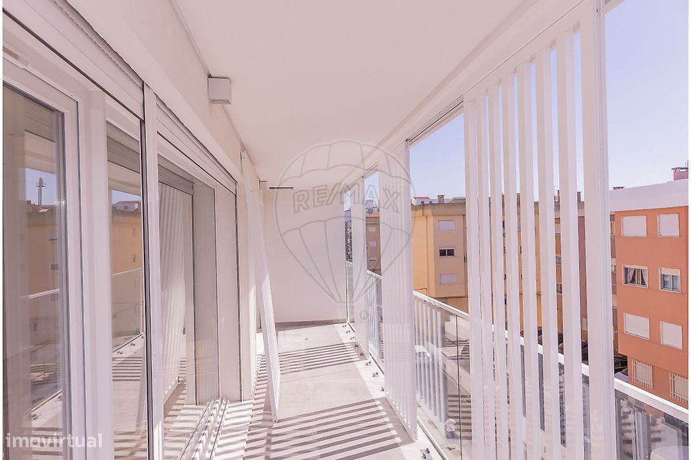 Apartamento T4 para venda