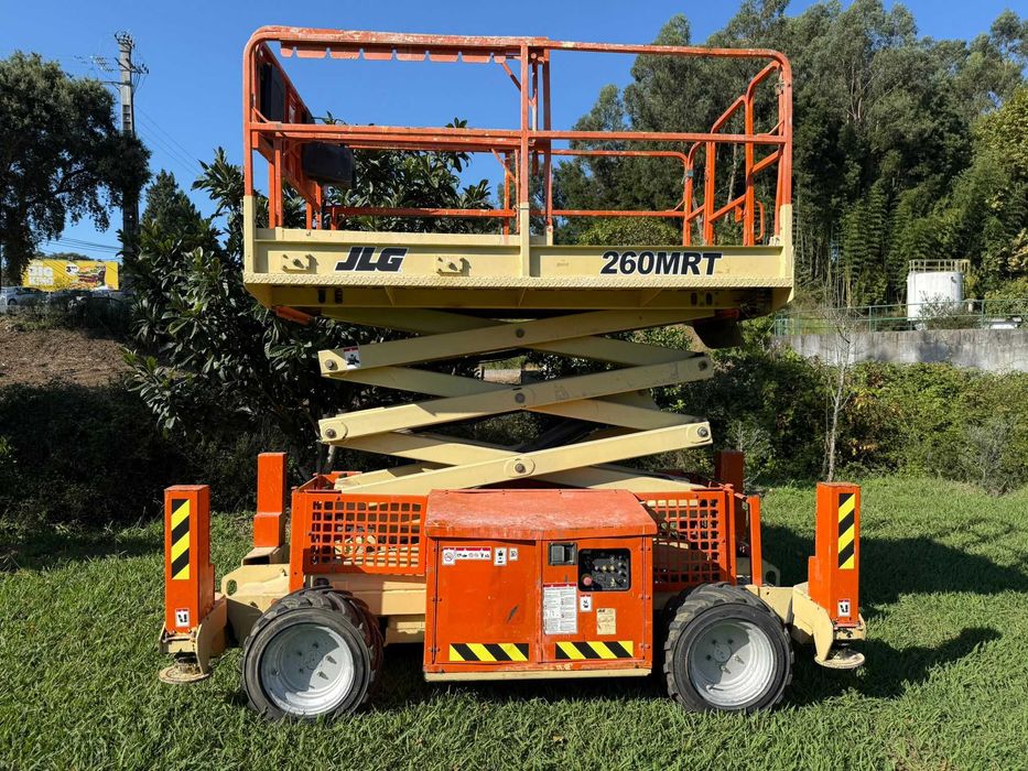 Plataforma elevatória Tesoura JLG 10m