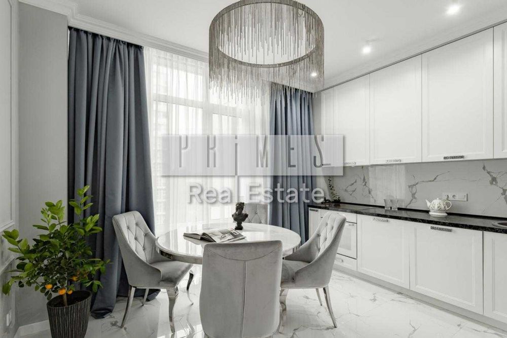 Продаж 2к квартири, ЖК Бульвар Фонтанів, вул. Саперне поле, 5