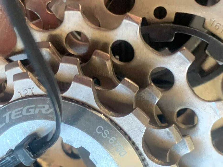 Kaseta Ultegra CS-6700. x 10