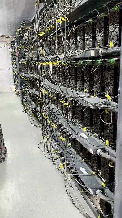 Дата центр, Майнінг готель, зберігання ASIC-майнерів, майнінг готель хостинг асік