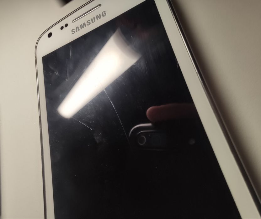 Samsung Galaxy Core GT-18260 + etui