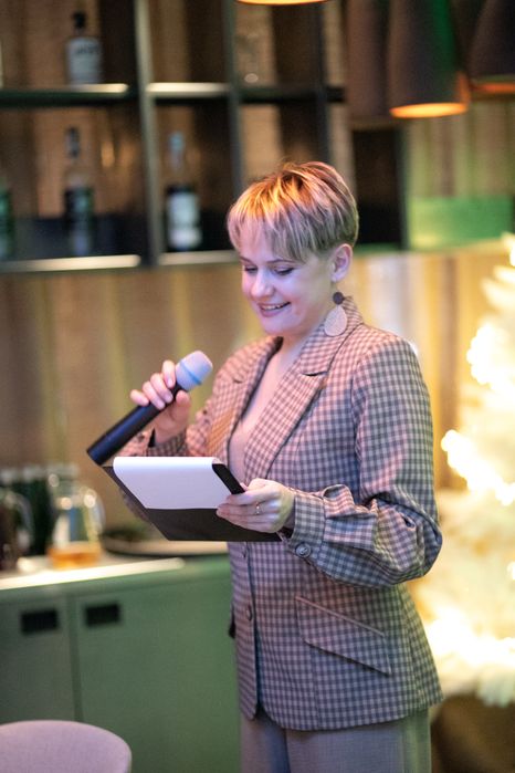 Ведуча. Тамада. Весілля. День народження. Хрестини. Гендер паті.