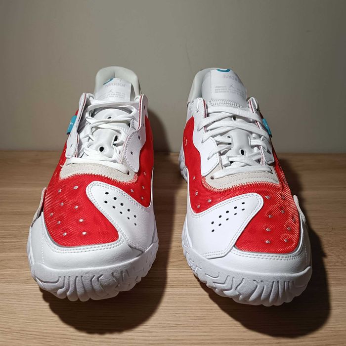 Jordan Delta 2 r. 48,5 (32 cm) Chile Red/White-Grey Fog