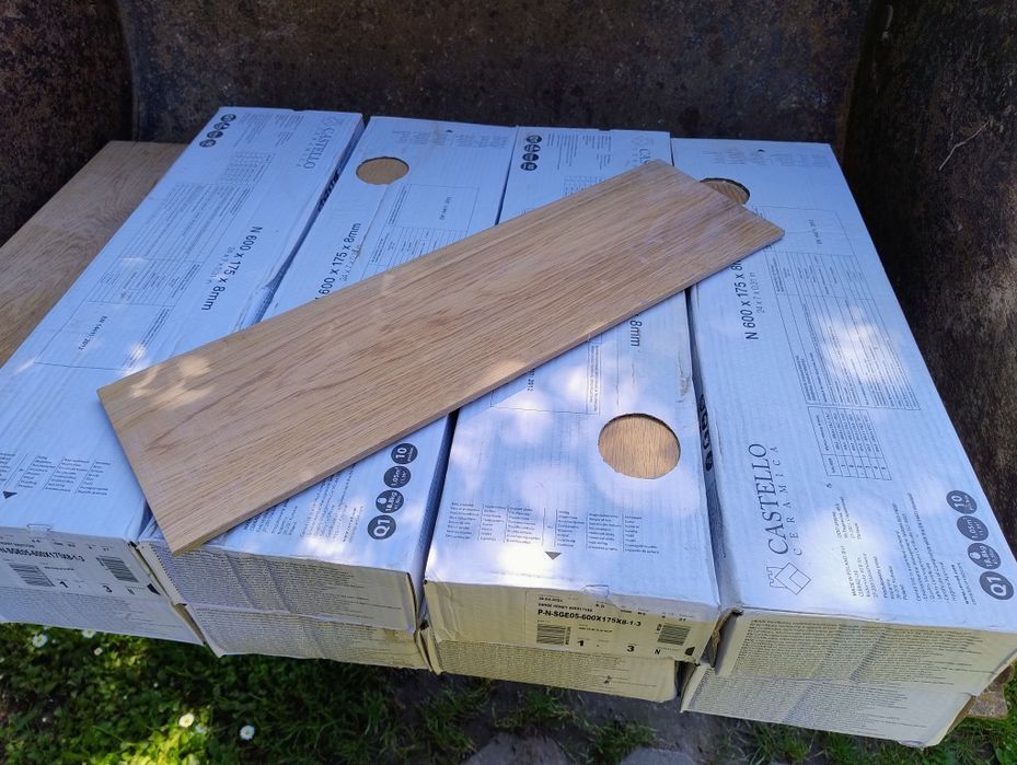 Terakota drewnopodobna 9,5 m.kw.