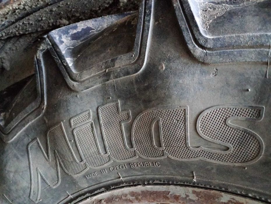 Opona radialna 340/85R24, bieżnik 30% / 5 opon 14/18/20 + felga