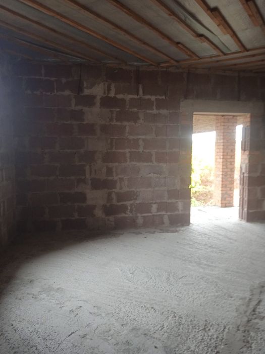 Личанка. Продаж будинок 228м.кв,  на двухфасадній ділянці 25соток