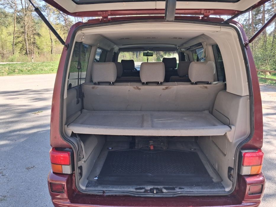 Volkswagen Caravelle transporter 2.5tdi 75kw