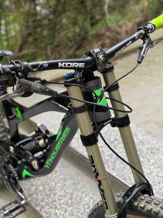 Велосипед YT Tues M | Даунхіл