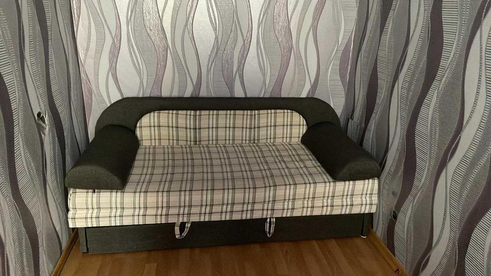 Подобово погодин помісячно  1 кім квартир газплита духовка перш поверх