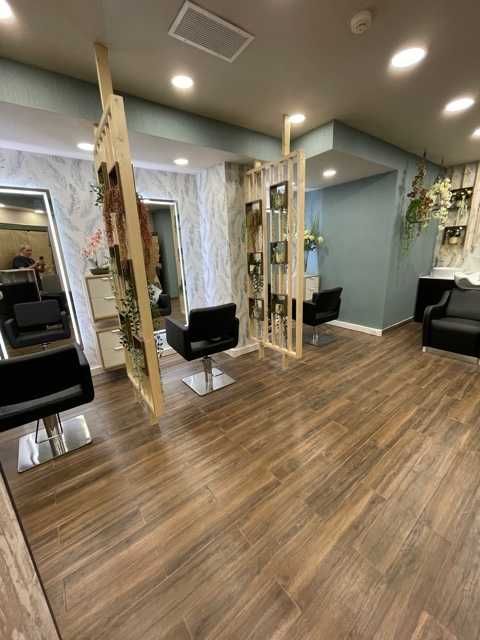 Aluga-se loja para Cabeleireiro, total equipado, no centro de Lisboa