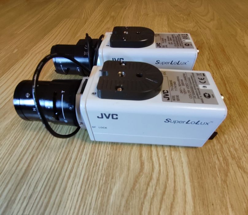 Аналоговые цветные камеры видеонаблюдения JVC TK-C9300E "день/ночь"