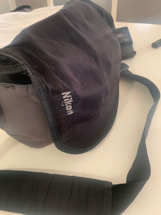 NIKON máquina fotográfica