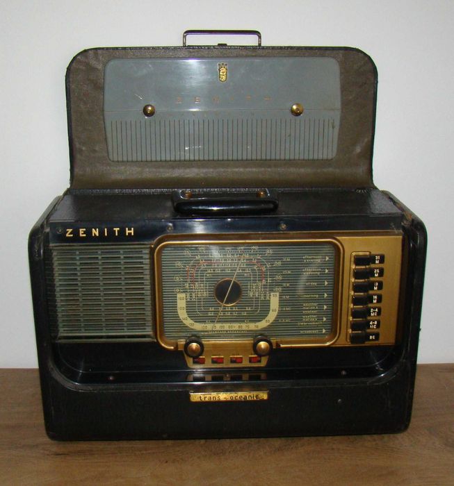 Stare radio Zenith Trans-Oceanic Wave Magnet Model H 500