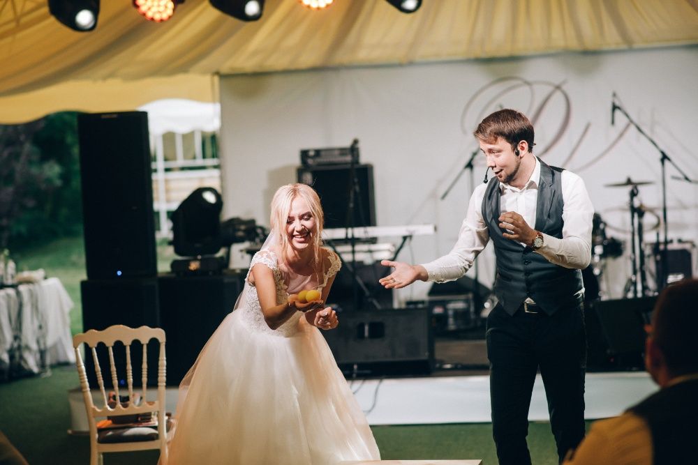 Подарок на Свадьбу, Праздник, Юбилей - Выступление фокусника. Харьков