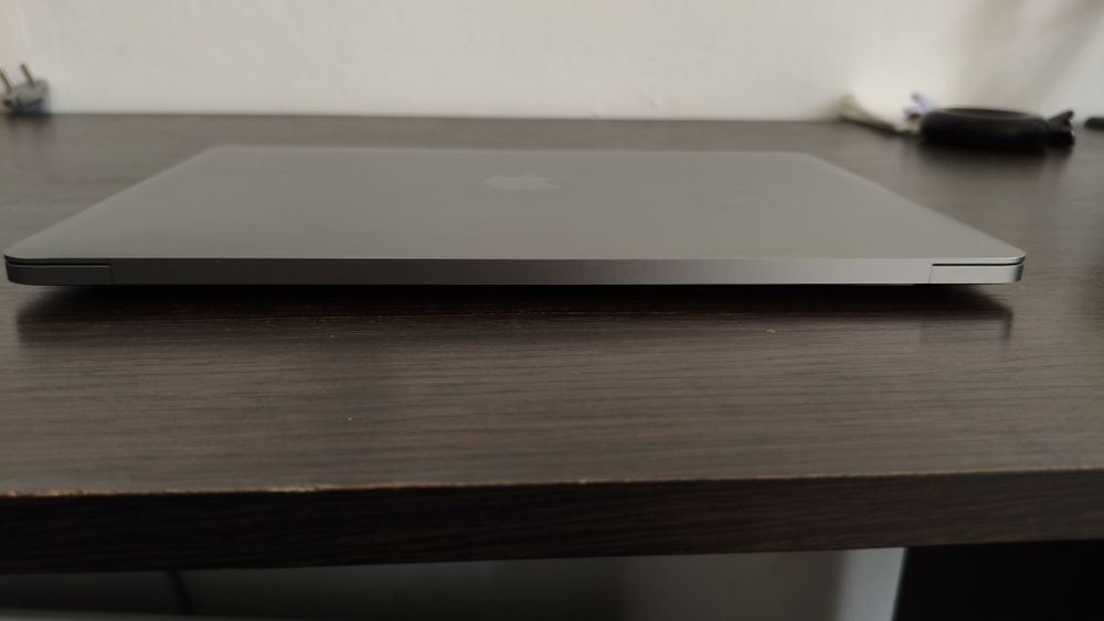 Macbook 13 pro хороше состояние