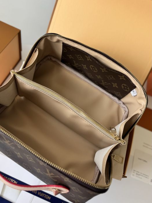 Косметичка Louis Vuitton жіноча, женская косметичка луи витон, купить косметичку