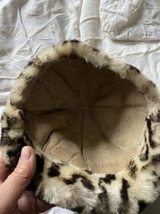 Зимняя мутоновая кепка