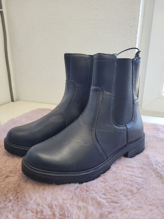 Botki wsuwane 38